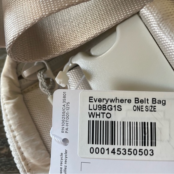 SOLD NWT White Opal Lululemon Everywhere Belt Bag - Picture 7 of 11